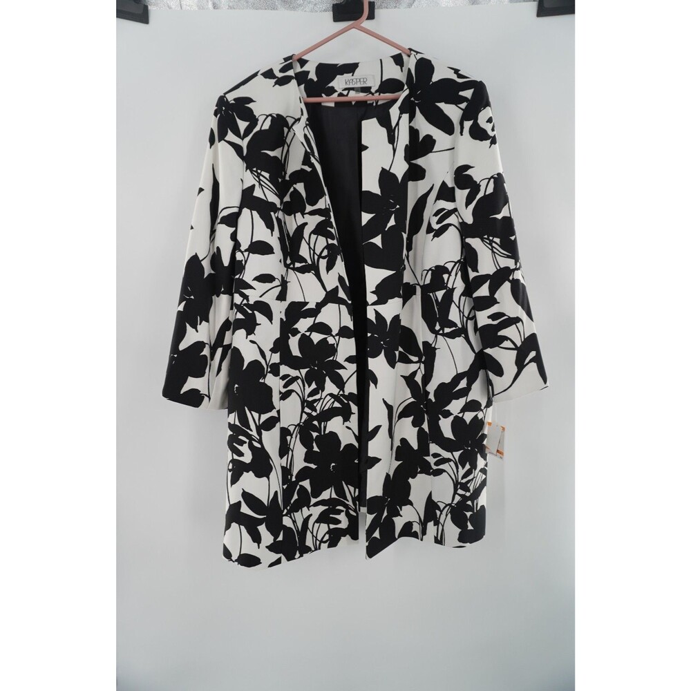 Kasper Black & White Floral Open Front Topper Jacket Blazer Size 24W NWT $149.99